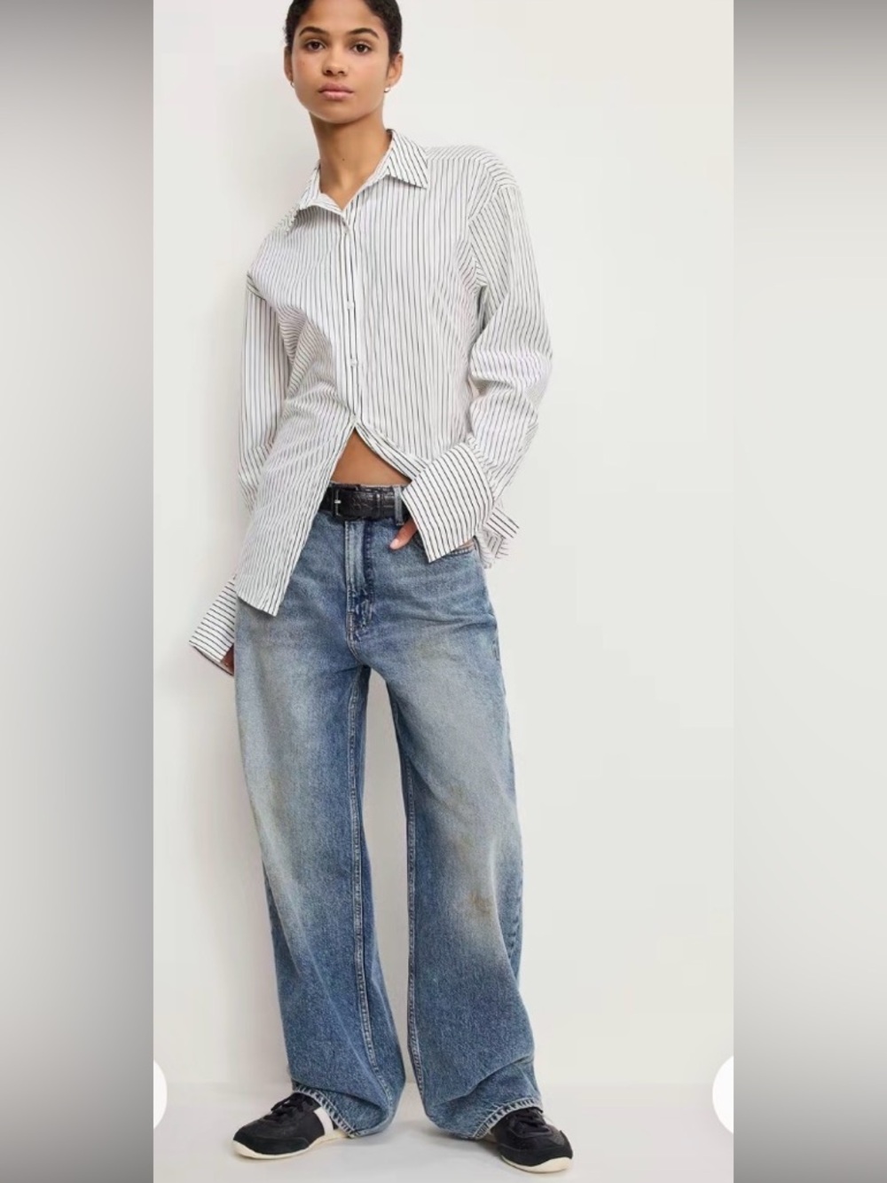 Good American Viral Low rise Baggy Jeans